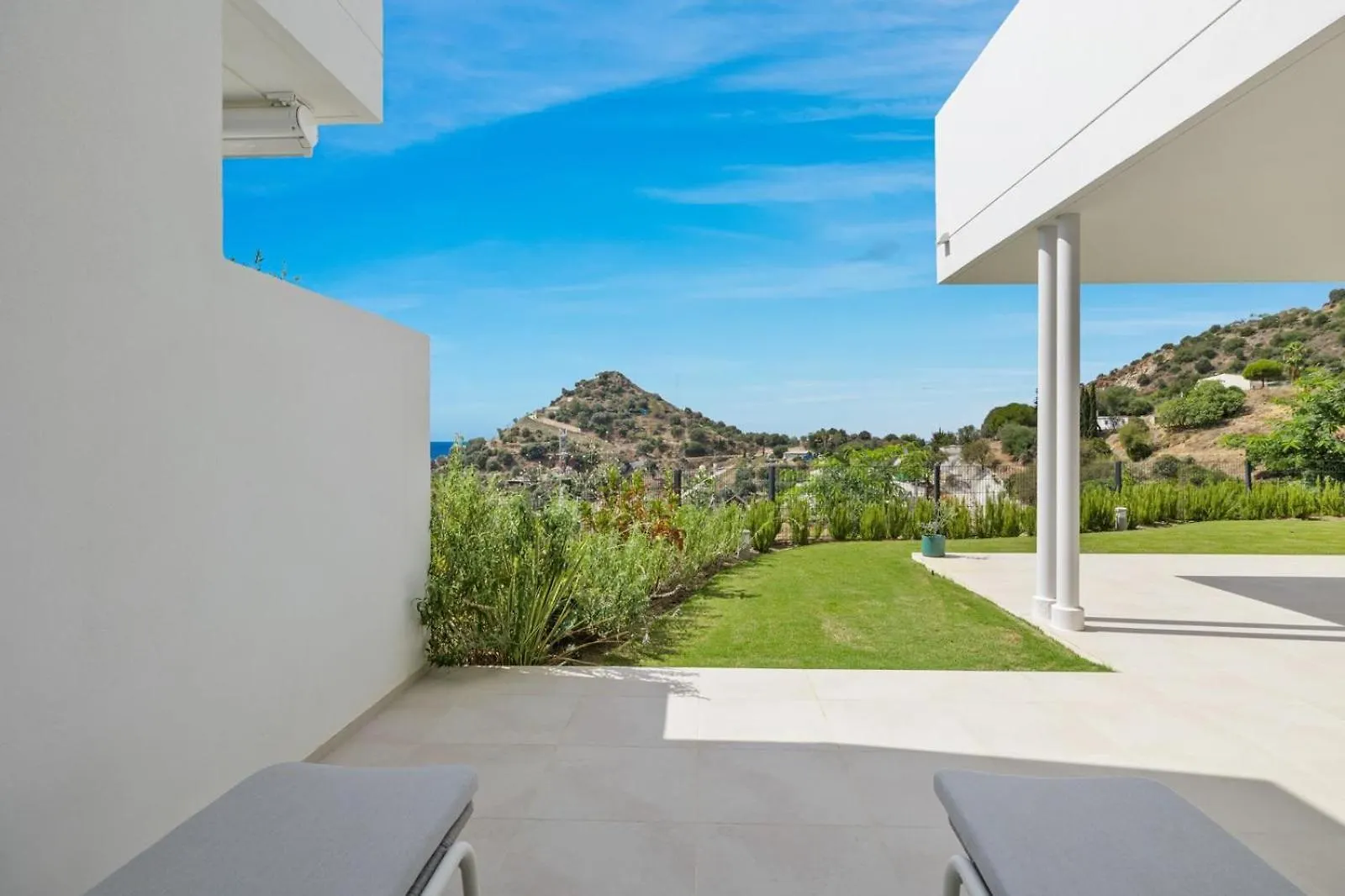 公寓 Hillside Flat With Pool In Palo Alto By Costarentals - Ref M49 马尔韦利亚 西班牙