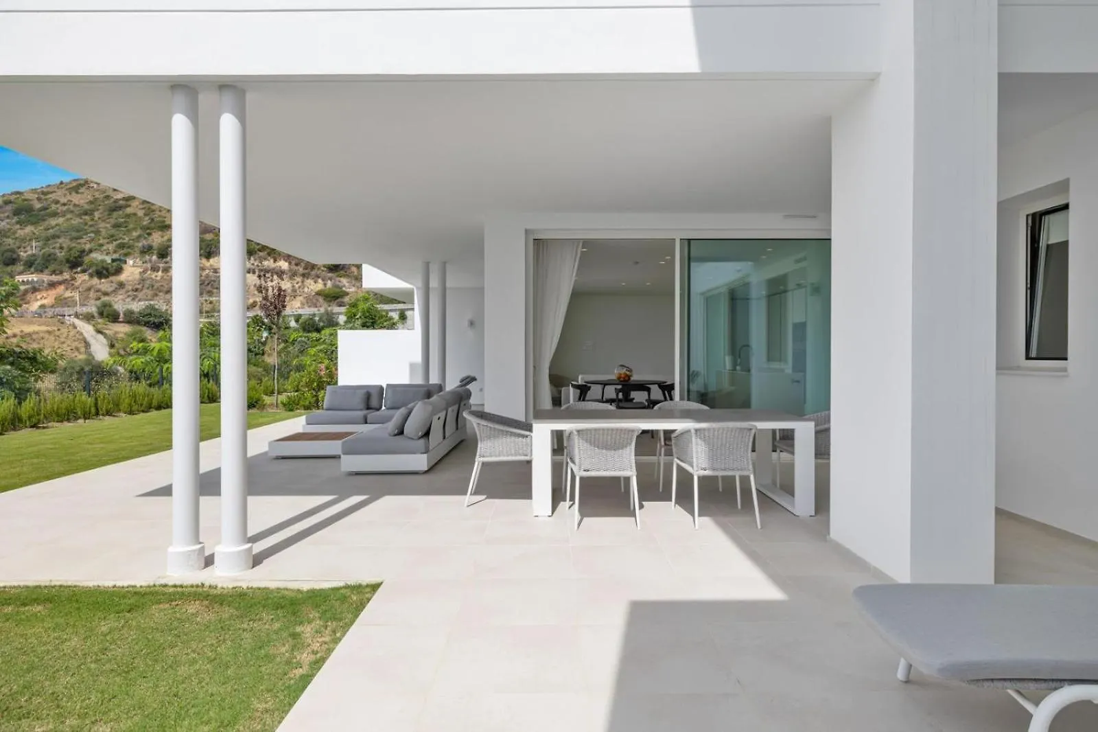 Hillside Flat With Pool In Palo Alto By Costarentals - Ref M49 Marbella Appartement